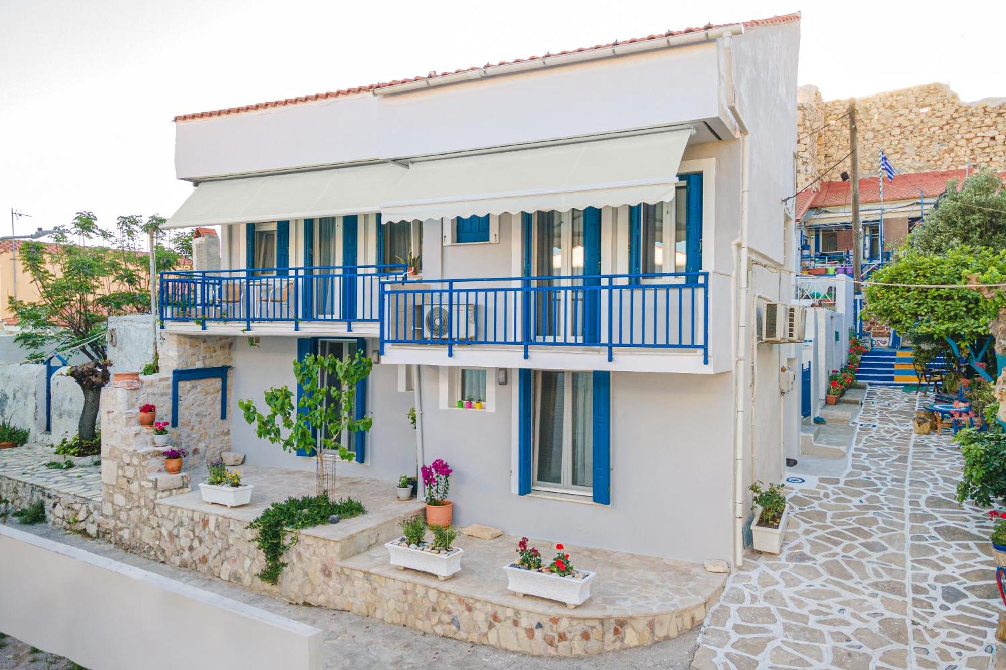Pythagorio Blue Street Apartment With Balcony Extérieur photo